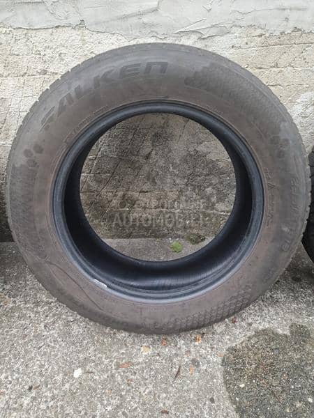 Falken 235/60 R18 Zimska