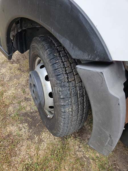 Nissan CABSTAR