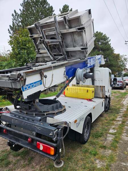 Nissan CABSTAR