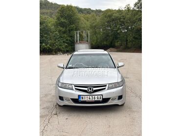 Honda Accord Executive 2.4 i-VTEC