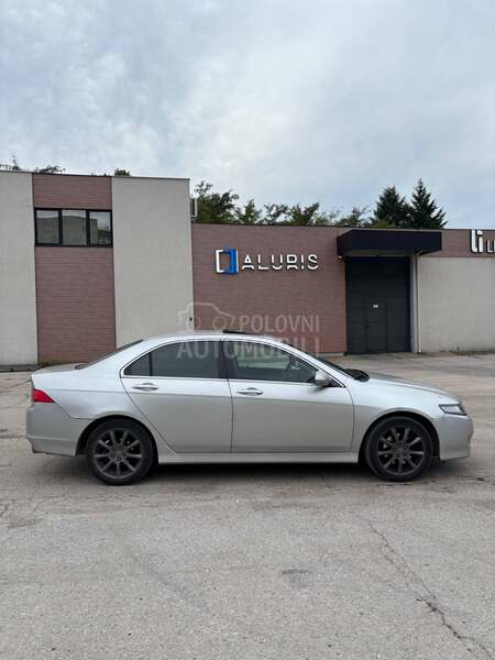 Honda Accord Executive 2.4 i-VTEC