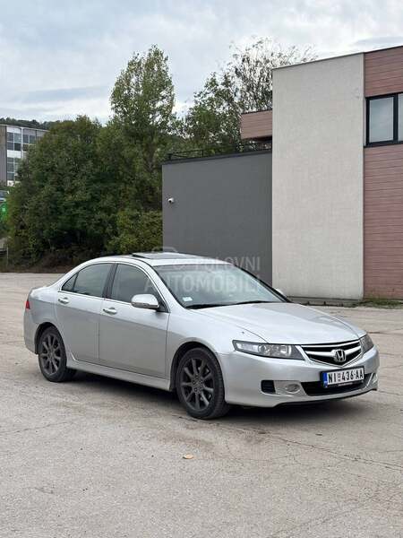 Honda Accord Executive 2.4 i-VTEC