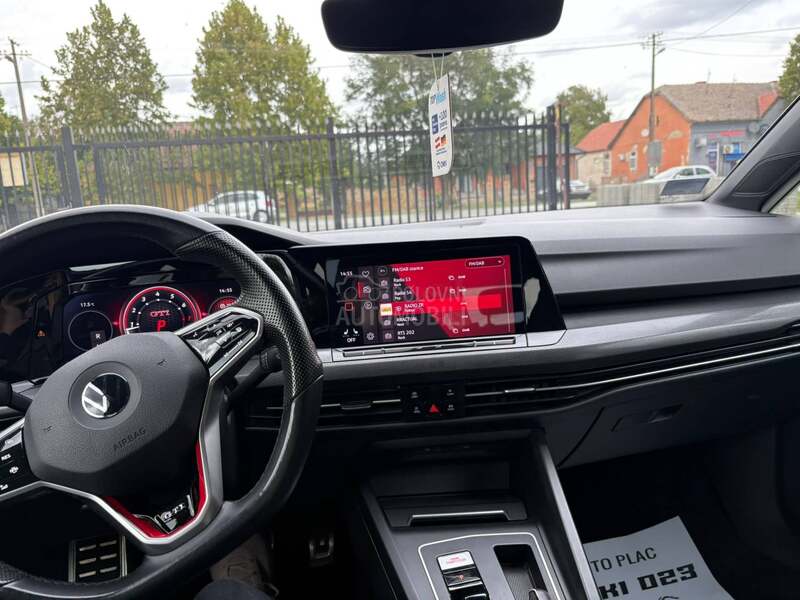 Volkswagen Golf 8 