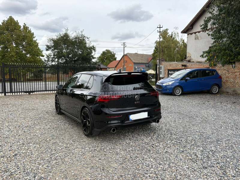 Volkswagen Golf 8 