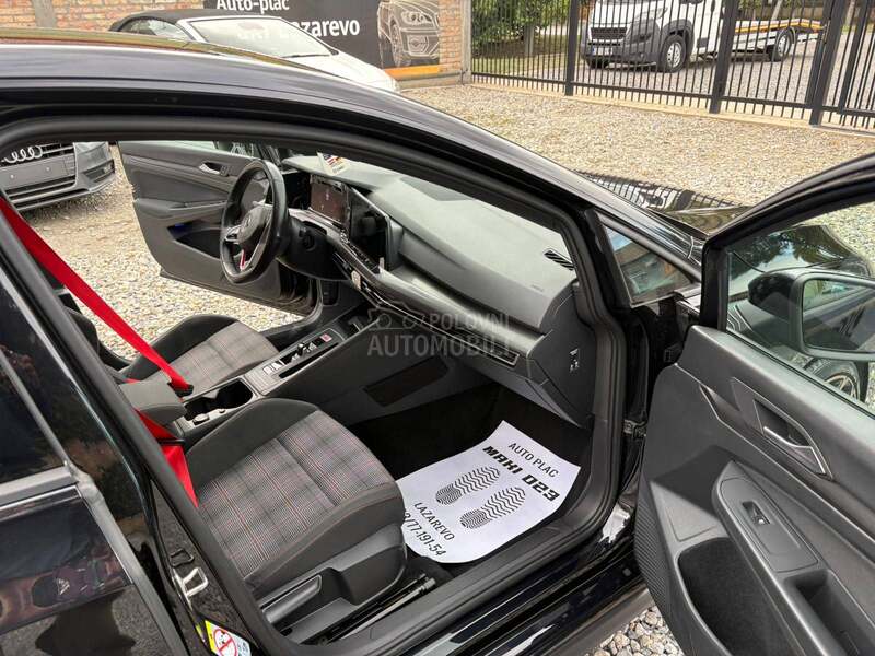 Volkswagen Golf 8 