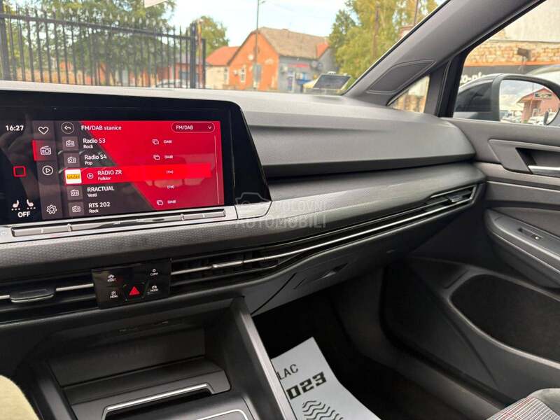 Volkswagen Golf 8 
