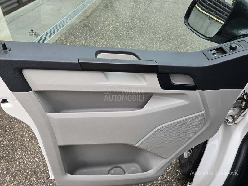 Volkswagen Transporter T6 2.0 tdi maxi