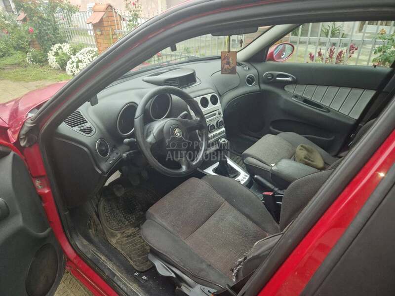 Alfa Romeo 156 