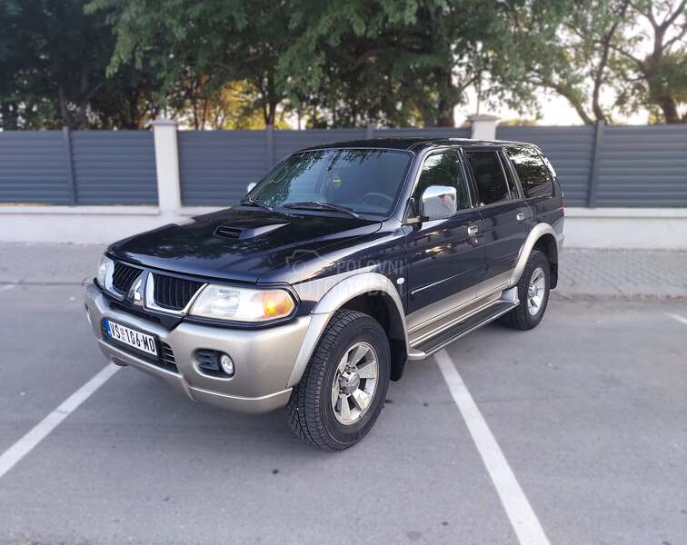Mitsubishi Pajero Sport 2.5 TDI