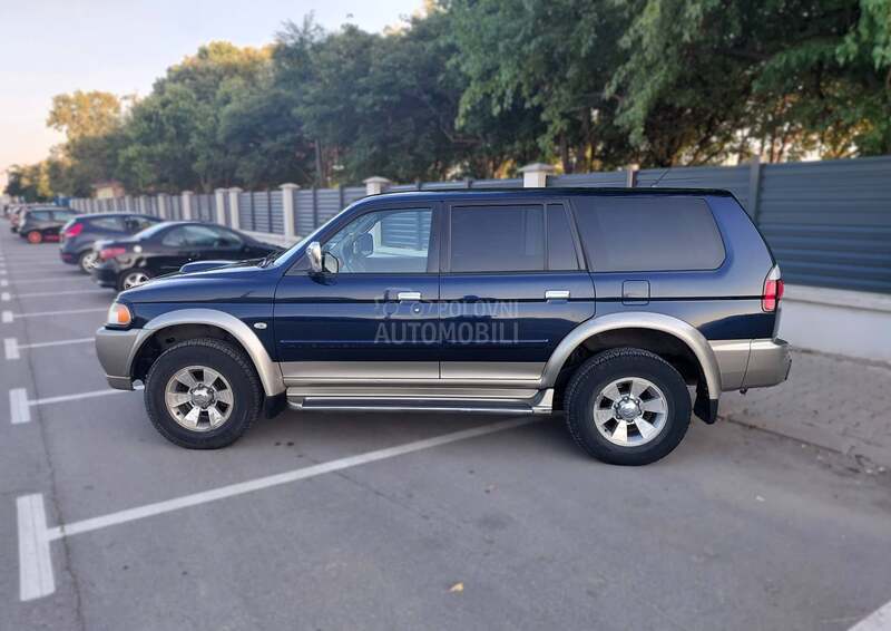 Mitsubishi Pajero Sport 2.5 TDI