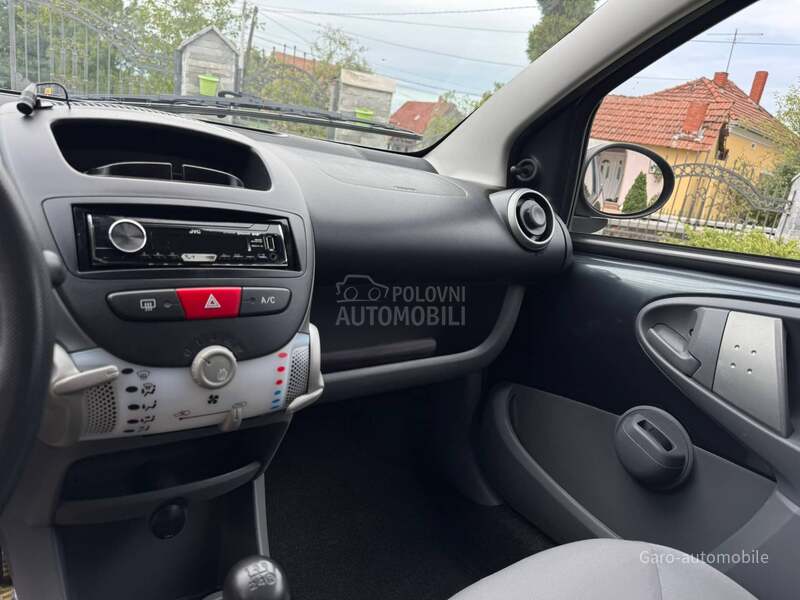 Citroen C1 1.0 SVAJCARSKA NOV