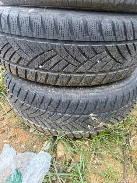 Linglong 215/65 R16 Zimska