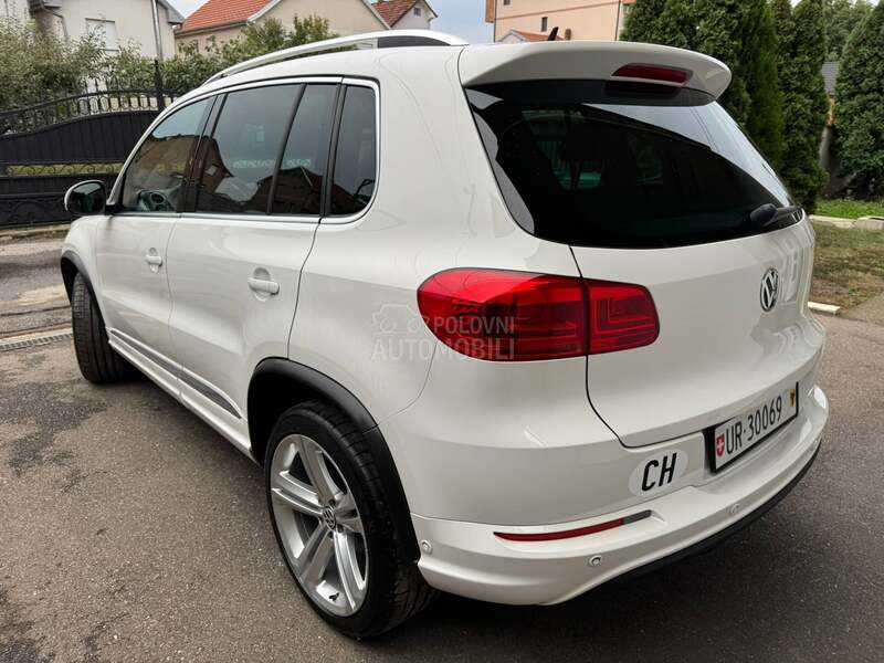 Volkswagen Tiguan 3x R LINE DSG CH