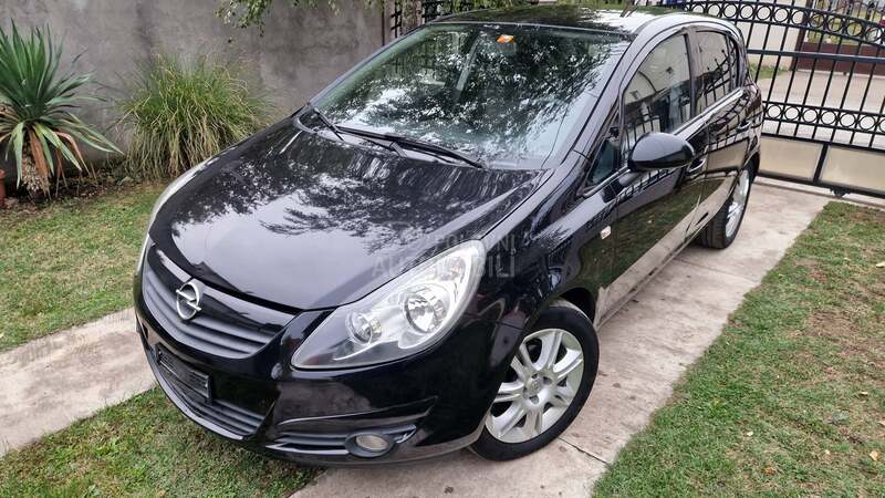 Opel Corsa D 1.4/ENJOY/CH