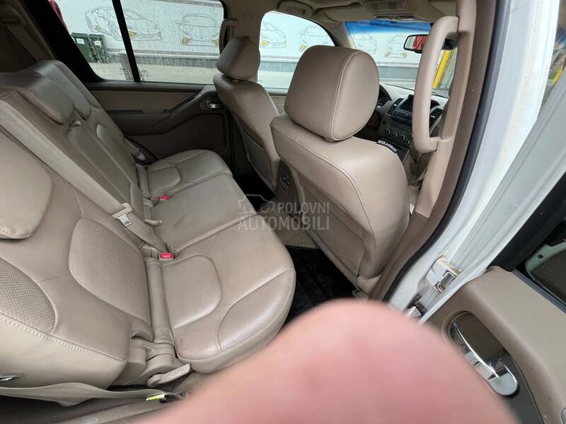 Nissan Pathfinder 2.5 dci