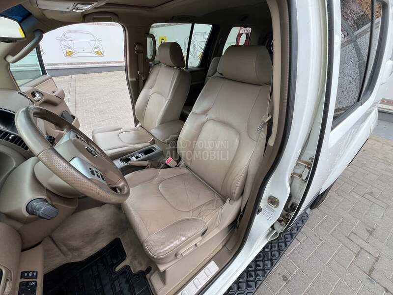 Nissan Pathfinder 2.5 dci