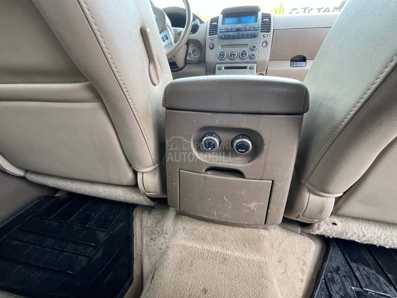 Nissan Pathfinder 2.5 dci