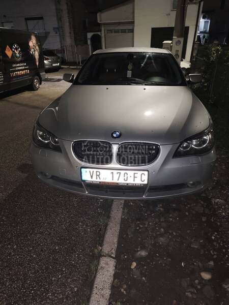 BMW 520 