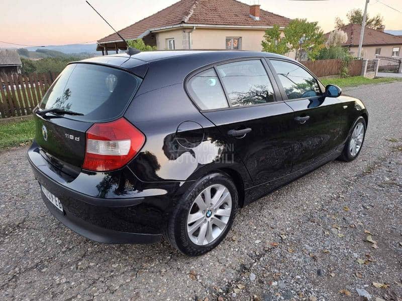 BMW 118 118D