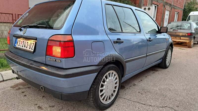 Volkswagen Golf 3 1.8Au,matik