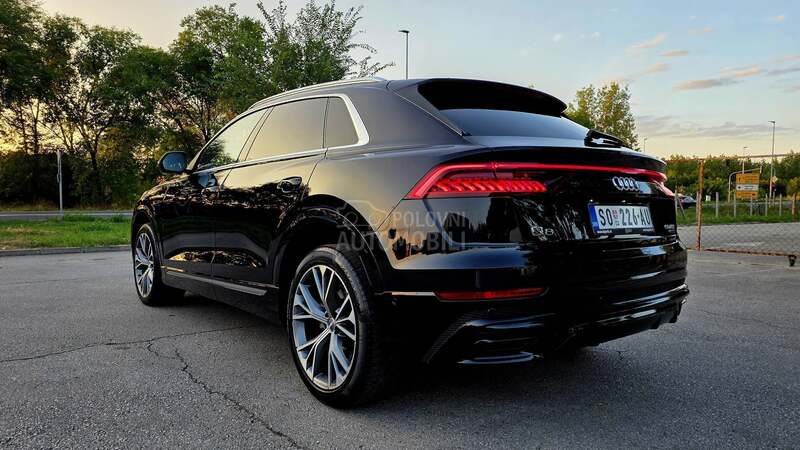 Audi Q8 3XS MATRIX/HIBR