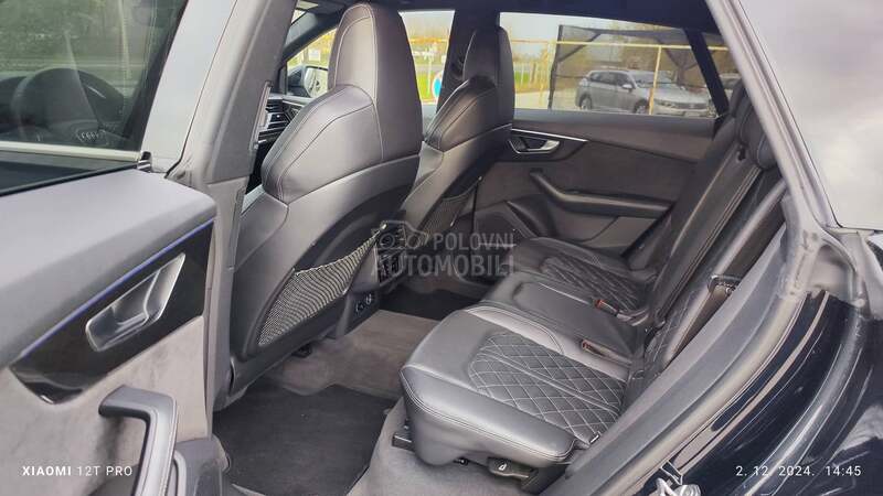 Audi Q8 3XS MATRIX/HIBR