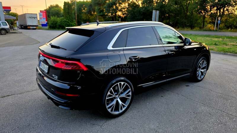 Audi Q8 3XS MATRIX/HIBR