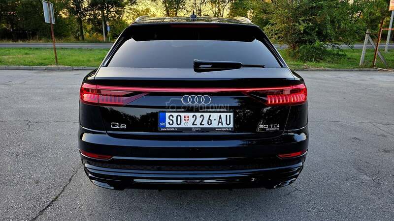 Audi Q8 3XS MATRIX/HIBR