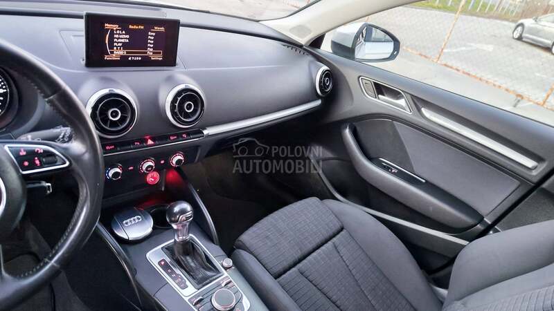 Audi A3 1,6TDI S/LINE S/TRON