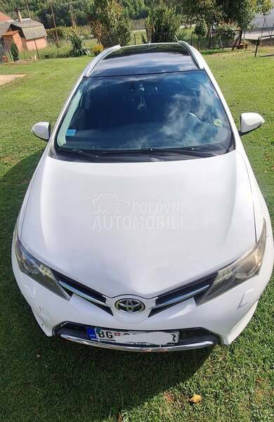 Toyota Auris 1.8 Hybrid/TNG