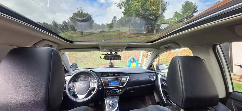Toyota Auris 1.8 Hybrid/TNG