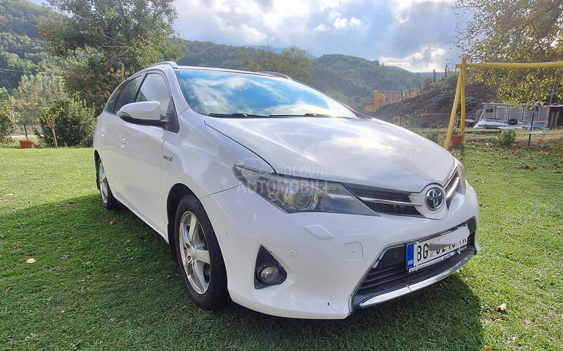 Toyota Auris 1.8 Hybrid/TNG