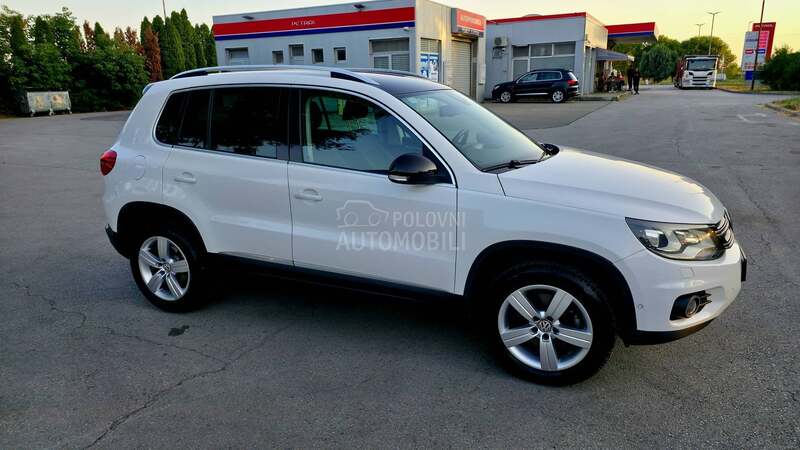 Volkswagen Tiguan 2,0TDI DSG HIGH LINE