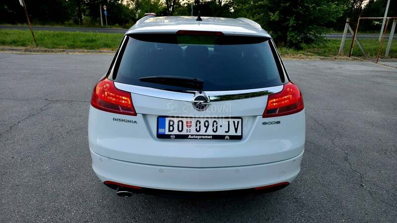 Opel Insignia 2,0Cdti Excluziv