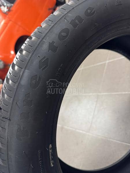 Firestone 215/55 R18 Zimska