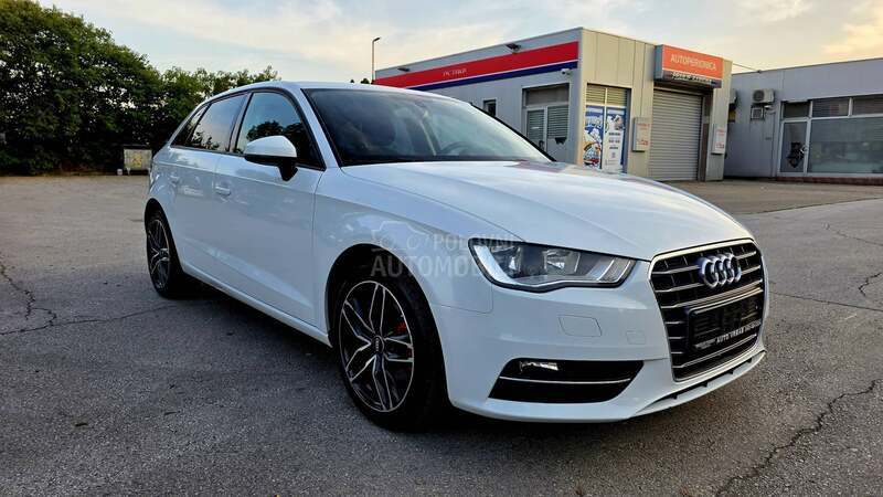 Audi A3 1,6TDI NAVl PERLA