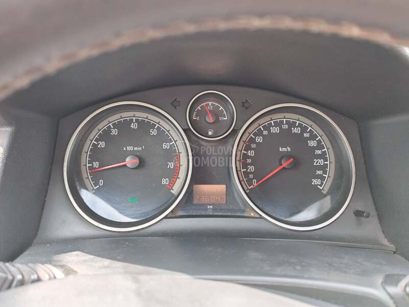 Opel Astra H 