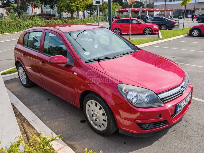 Opel Astra H 