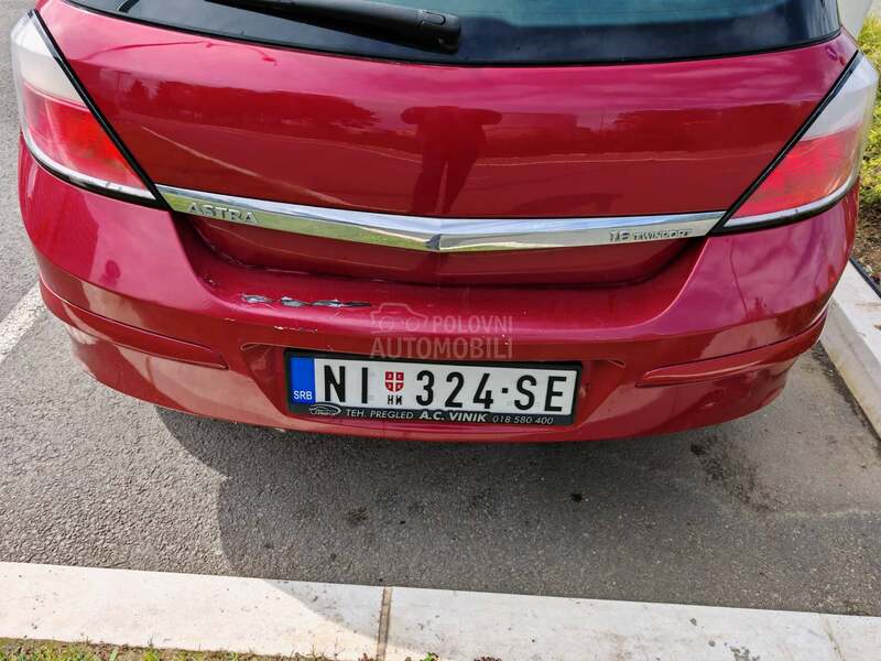 Opel Astra H 