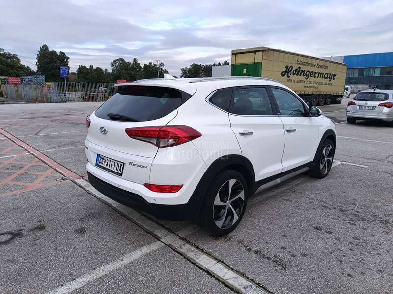 Hyundai Tucson 1.7 CRDI