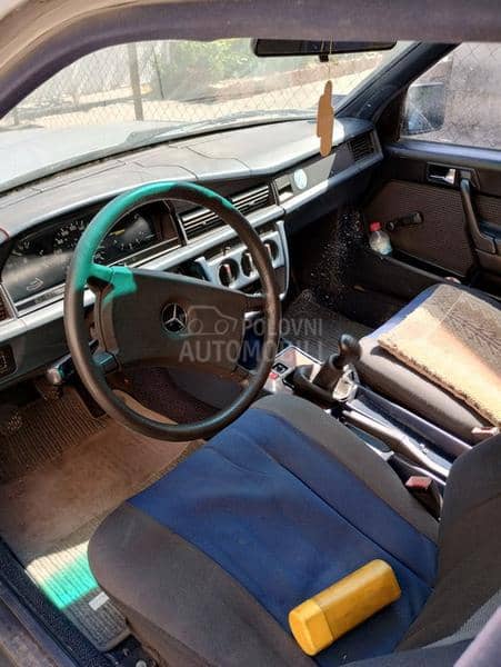Mercedes Benz 190 e