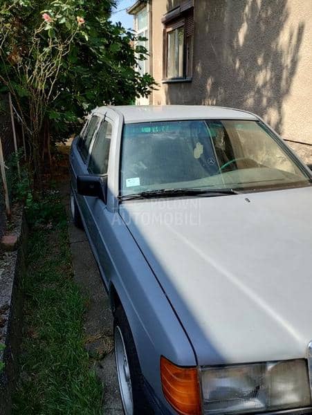 Mercedes Benz 190 e