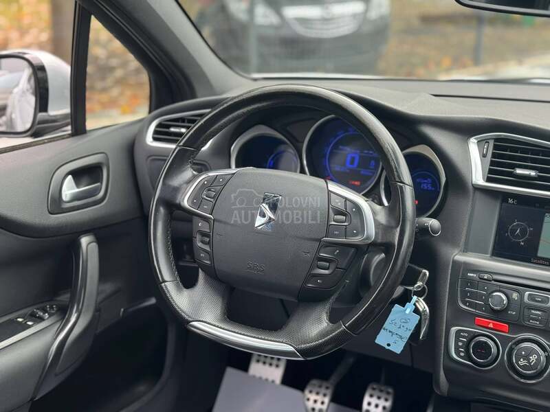 Citroen DS4 