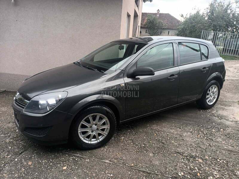 Opel Astra H 1.4b//ecoflex