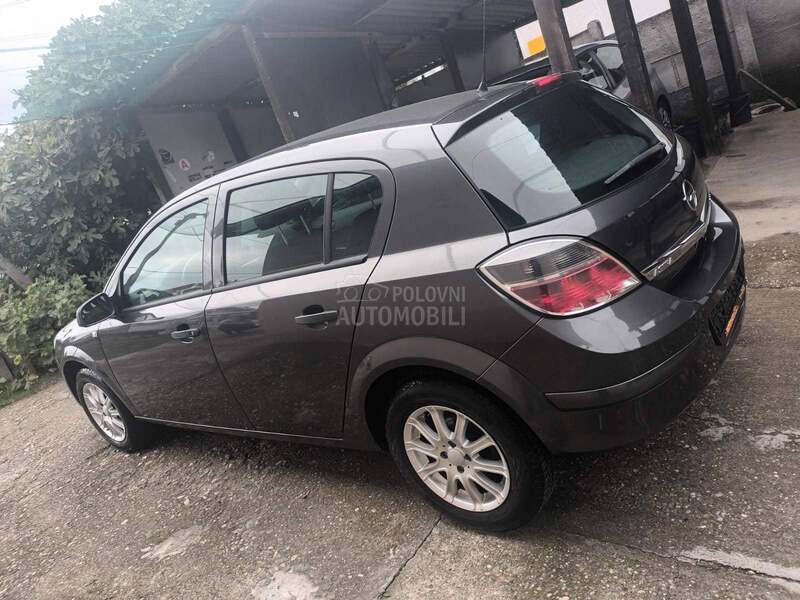 Opel Astra H 1.4b//ecoflex