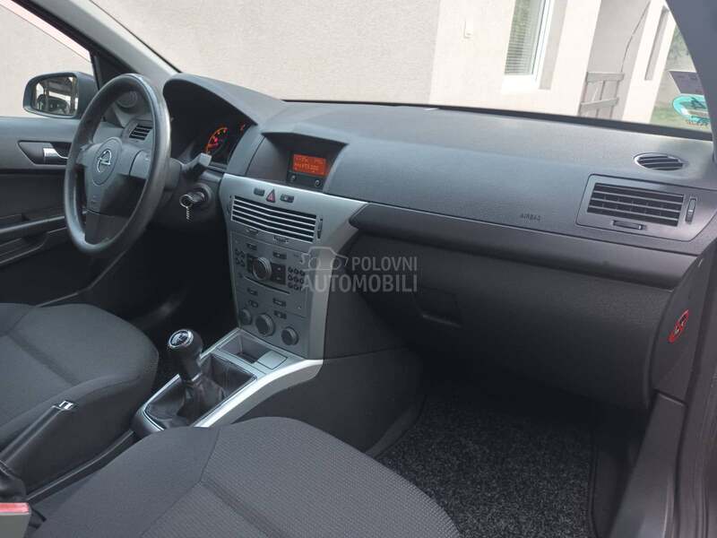 Opel Astra H 1.4b//ecoflex