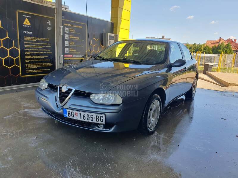 Alfa Romeo 156 