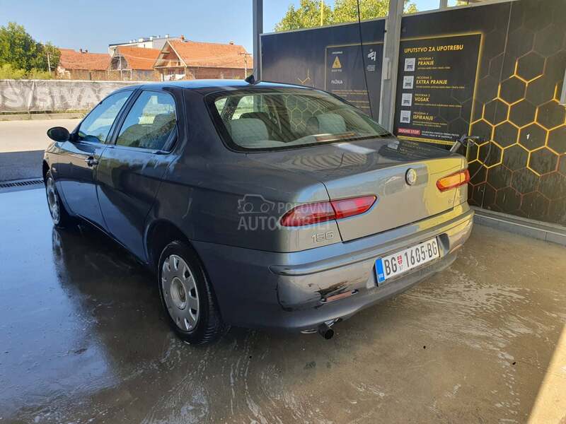 Alfa Romeo 156 