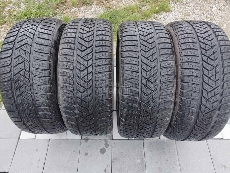 Pirelli 225/40 R18 Zimska