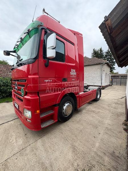 Mercedes Benz ACTROS 1844